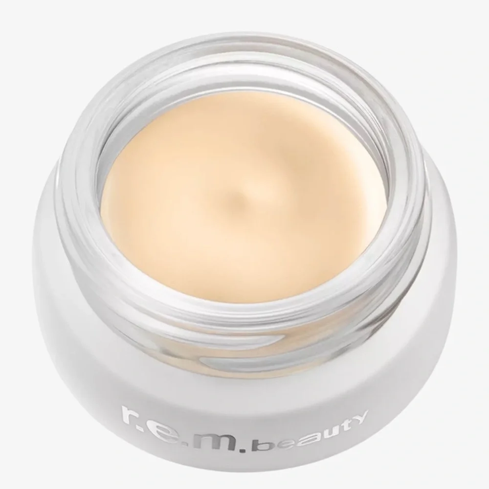 REM beauty Sweetener Concealer - Fair 7W new in box!